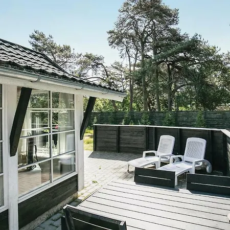 Two-bedroom Holiday In