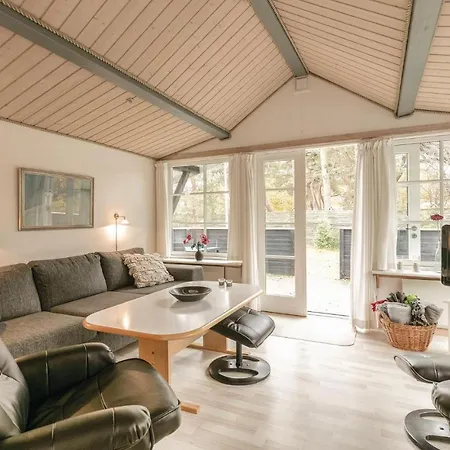 Two-bedroom Holiday In *